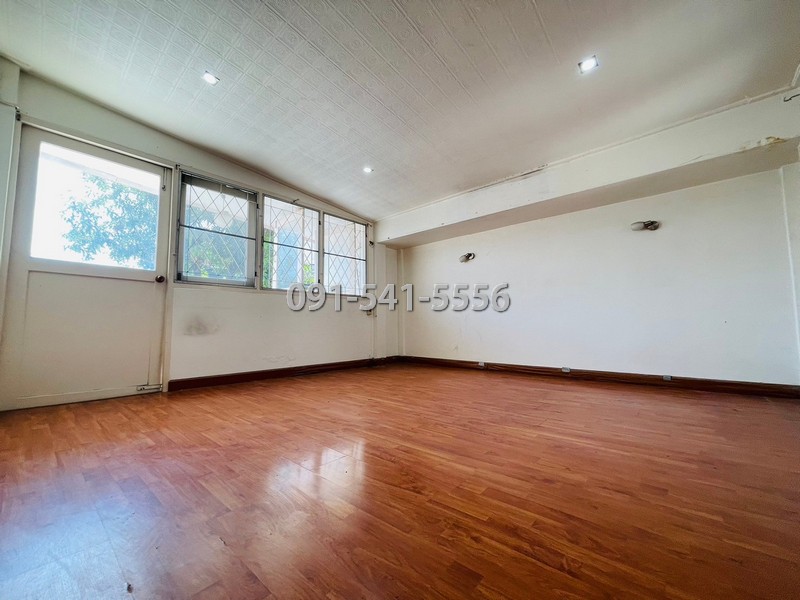 ประกาศฟรี! ซื้อ-ขาย-เช่า คอนโด บ้าน ทาวน์โฮม ที่ดิน และพื้นที่เชิงพาณิชย์ทั่วประเทศไทย ทุกทำเล ทุกงบประมาณ ไม่มีค่าใช้จ่าย ลงง่าย ขายไว เข้าถึงผู้ซื้อโดยตรง 3 255089pic2.jpg