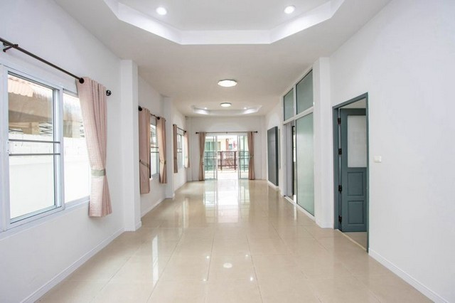 ประกาศฟรี! ซื้อ-ขาย-เช่า คอนโด บ้าน ทาวน์โฮม ที่ดิน และพื้นที่เชิงพาณิชย์ทั่วประเทศไทย ทุกทำเล ทุกงบประมาณ ไม่มีค่าใช้จ่าย ลงง่าย ขายไว เข้าถึงผู้ซื้อโดยตรง 4 230833pic3.jpg