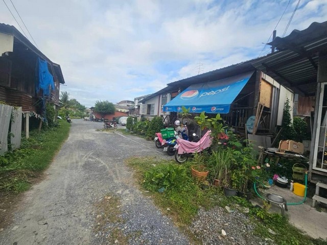 ประกาศฟรี! ซื้อ-ขาย-เช่า คอนโด บ้าน ทาวน์โฮม ที่ดิน และพื้นที่เชิงพาณิชย์ทั่วประเทศไทย ทุกทำเล ทุกงบประมาณ ไม่มีค่าใช้จ่าย ลงง่าย ขายไว เข้าถึงผู้ซื้อโดยตรง 5 306198pic4.jpg