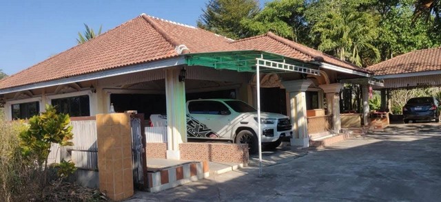 ประกาศฟรี! ซื้อ-ขาย-เช่า คอนโด บ้าน ทาวน์โฮม ที่ดิน และพื้นที่เชิงพาณิชย์ทั่วประเทศไทย ทุกทำเล ทุกงบประมาณ ไม่มีค่าใช้จ่าย ลงง่าย ขายไว เข้าถึงผู้ซื้อโดยตรง 2 230858pic1.jpg