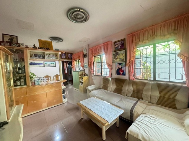 ประกาศฟรี! ซื้อ-ขาย-เช่า คอนโด บ้าน ทาวน์โฮม ที่ดิน และพื้นที่เชิงพาณิชย์ทั่วประเทศไทย ทุกทำเล ทุกงบประมาณ ไม่มีค่าใช้จ่าย ลงง่าย ขายไว เข้าถึงผู้ซื้อโดยตรง 4 306213pic3.jpg