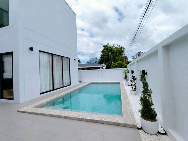 ประกาศฟรี! ซื้อ-ขาย-เช่า คอนโด บ้าน ทาวน์โฮม ที่ดิน และพื้นที่เชิงพาณิชย์ทั่วประเทศไทย ทุกทำเล ทุกงบประมาณ ไม่มีค่าใช้จ่าย ลงง่าย ขายไว เข้าถึงผู้ซื้อโดยตรง 4 230879pic3.jpg