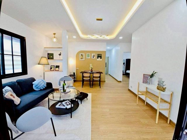 ประกาศฟรี! ซื้อ-ขาย-เช่า คอนโด บ้าน ทาวน์โฮม ที่ดิน และพื้นที่เชิงพาณิชย์ทั่วประเทศไทย ทุกทำเล ทุกงบประมาณ ไม่มีค่าใช้จ่าย ลงง่าย ขายไว เข้าถึงผู้ซื้อโดยตรง 4 230875pic3.jpg