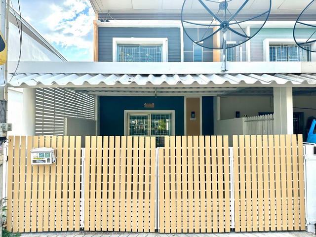 ประกาศฟรี! ซื้อ-ขาย-เช่า คอนโด บ้าน ทาวน์โฮม ที่ดิน และพื้นที่เชิงพาณิชย์ทั่วประเทศไทย ทุกทำเล ทุกงบประมาณ ไม่มีค่าใช้จ่าย ลงง่าย ขายไว เข้าถึงผู้ซื้อโดยตรง 2 230946pic1.jpg