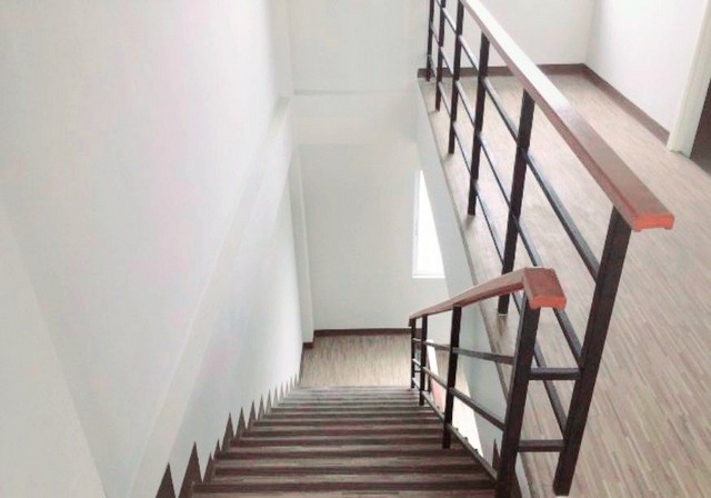 ประกาศฟรี! ซื้อ-ขาย-เช่า คอนโด บ้าน ทาวน์โฮม ที่ดิน และพื้นที่เชิงพาณิชย์ทั่วประเทศไทย ทุกทำเล ทุกงบประมาณ ไม่มีค่าใช้จ่าย ลงง่าย ขายไว เข้าถึงผู้ซื้อโดยตรง 3 202190pic2.jpg