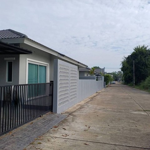 ประกาศฟรี! ซื้อ-ขาย-เช่า คอนโด บ้าน ทาวน์โฮม ที่ดิน และพื้นที่เชิงพาณิชย์ทั่วประเทศไทย ทุกทำเล ทุกงบประมาณ ไม่มีค่าใช้จ่าย ลงง่าย ขายไว เข้าถึงผู้ซื้อโดยตรง 5 230967pic4.jpg