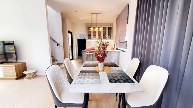 ประกาศฟรี! ซื้อ-ขาย-เช่า คอนโด บ้าน ทาวน์โฮม ที่ดิน และพื้นที่เชิงพาณิชย์ทั่วประเทศไทย ทุกทำเล ทุกงบประมาณ ไม่มีค่าใช้จ่าย ลงง่าย ขายไว เข้าถึงผู้ซื้อโดยตรง 4 291801pic3.jpg