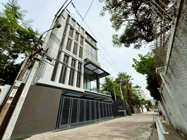 ประกาศฟรี! ซื้อ-ขาย-เช่า คอนโด บ้าน ทาวน์โฮม ที่ดิน และพื้นที่เชิงพาณิชย์ทั่วประเทศไทย ทุกทำเล ทุกงบประมาณ ไม่มีค่าใช้จ่าย ลงง่าย ขายไว เข้าถึงผู้ซื้อโดยตรง 3 306254pic2.jpg