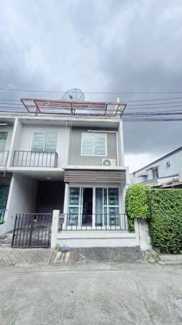 ประกาศฟรี! ซื้อ-ขาย-เช่า คอนโด บ้าน ทาวน์โฮม ที่ดิน และพื้นที่เชิงพาณิชย์ทั่วประเทศไทย ทุกทำเล ทุกงบประมาณ ไม่มีค่าใช้จ่าย ลงง่าย ขายไว เข้าถึงผู้ซื้อโดยตรง 2 306188pic1.jpg