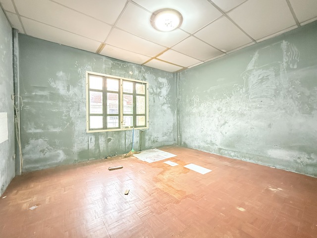 ประกาศฟรี! ซื้อ-ขาย-เช่า คอนโด บ้าน ทาวน์โฮม ที่ดิน และพื้นที่เชิงพาณิชย์ทั่วประเทศไทย ทุกทำเล ทุกงบประมาณ ไม่มีค่าใช้จ่าย ลงง่าย ขายไว เข้าถึงผู้ซื้อโดยตรง 5 503690pic4.jpg