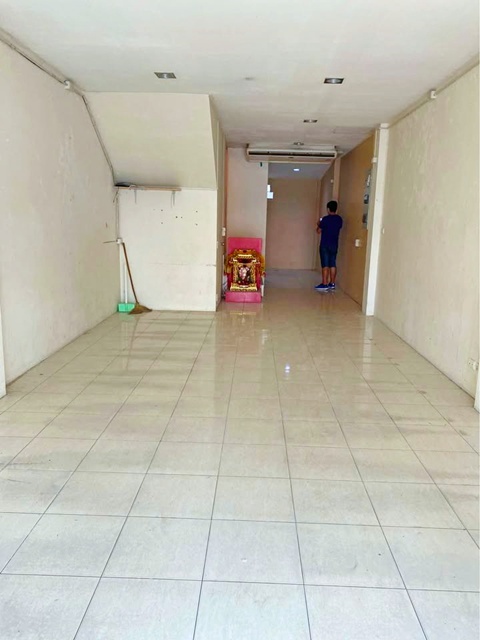 ประกาศฟรี! ซื้อ-ขาย-เช่า คอนโด บ้าน ทาวน์โฮม ที่ดิน และพื้นที่เชิงพาณิชย์ทั่วประเทศไทย ทุกทำเล ทุกงบประมาณ ไม่มีค่าใช้จ่าย ลงง่าย ขายไว เข้าถึงผู้ซื้อโดยตรง 5 230954pic4.jpg