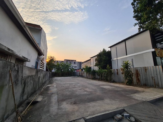 ประกาศฟรี! ซื้อ-ขาย-เช่า คอนโด บ้าน ทาวน์โฮม ที่ดิน และพื้นที่เชิงพาณิชย์ทั่วประเทศไทย ทุกทำเล ทุกงบประมาณ ไม่มีค่าใช้จ่าย ลงง่าย ขายไว เข้าถึงผู้ซื้อโดยตรง 4 262221pic3.jpg