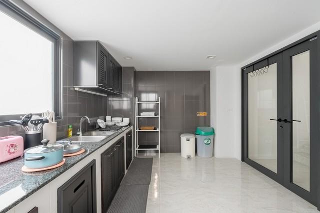 ประกาศฟรี! ซื้อ-ขาย-เช่า คอนโด บ้าน ทาวน์โฮม ที่ดิน และพื้นที่เชิงพาณิชย์ทั่วประเทศไทย ทุกทำเล ทุกงบประมาณ ไม่มีค่าใช้จ่าย ลงง่าย ขายไว เข้าถึงผู้ซื้อโดยตรง 5 503711pic4.jpg