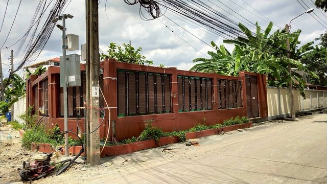 ประกาศฟรี! ซื้อ-ขาย-เช่า คอนโด บ้าน ทาวน์โฮม ที่ดิน และพื้นที่เชิงพาณิชย์ทั่วประเทศไทย ทุกทำเล ทุกงบประมาณ ไม่มีค่าใช้จ่าย ลงง่าย ขายไว เข้าถึงผู้ซื้อโดยตรง 2 306467pic1.jpg