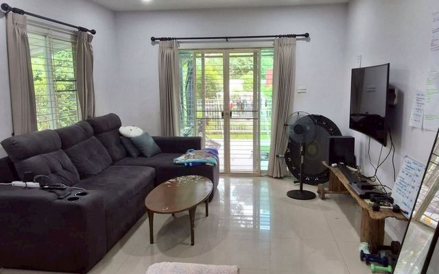 ประกาศฟรี! ซื้อ-ขาย-เช่า คอนโด บ้าน ทาวน์โฮม ที่ดิน และพื้นที่เชิงพาณิชย์ทั่วประเทศไทย ทุกทำเล ทุกงบประมาณ ไม่มีค่าใช้จ่าย ลงง่าย ขายไว เข้าถึงผู้ซื้อโดยตรง 3 231206pic2.jpg