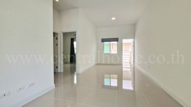 ประกาศฟรี! ซื้อ-ขาย-เช่า คอนโด บ้าน ทาวน์โฮม ที่ดิน และพื้นที่เชิงพาณิชย์ทั่วประเทศไทย ทุกทำเล ทุกงบประมาณ ไม่มีค่าใช้จ่าย ลงง่าย ขายไว เข้าถึงผู้ซื้อโดยตรง 4 231222pic3.jpg