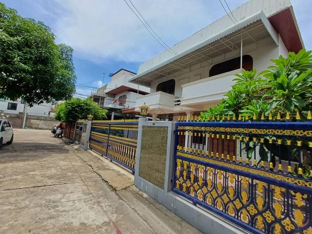 ประกาศฟรี! ซื้อ-ขาย-เช่า คอนโด บ้าน ทาวน์โฮม ที่ดิน และพื้นที่เชิงพาณิชย์ทั่วประเทศไทย ทุกทำเล ทุกงบประมาณ ไม่มีค่าใช้จ่าย ลงง่าย ขายไว เข้าถึงผู้ซื้อโดยตรง 3 502686pic2.jpg