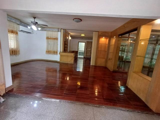 ประกาศฟรี! ซื้อ-ขาย-เช่า คอนโด บ้าน ทาวน์โฮม ที่ดิน และพื้นที่เชิงพาณิชย์ทั่วประเทศไทย ทุกทำเล ทุกงบประมาณ ไม่มีค่าใช้จ่าย ลงง่าย ขายไว เข้าถึงผู้ซื้อโดยตรง 4 502686pic3.jpg