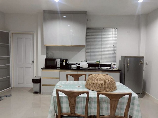 ประกาศฟรี! ซื้อ-ขาย-เช่า คอนโด บ้าน ทาวน์โฮม ที่ดิน และพื้นที่เชิงพาณิชย์ทั่วประเทศไทย ทุกทำเล ทุกงบประมาณ ไม่มีค่าใช้จ่าย ลงง่าย ขายไว เข้าถึงผู้ซื้อโดยตรง 4 231298pic3.jpg