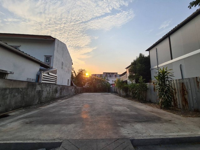 ประกาศฟรี! ซื้อ-ขาย-เช่า คอนโด บ้าน ทาวน์โฮม ที่ดิน และพื้นที่เชิงพาณิชย์ทั่วประเทศไทย ทุกทำเล ทุกงบประมาณ ไม่มีค่าใช้จ่าย ลงง่าย ขายไว เข้าถึงผู้ซื้อโดยตรง 5 262221pic4.jpg