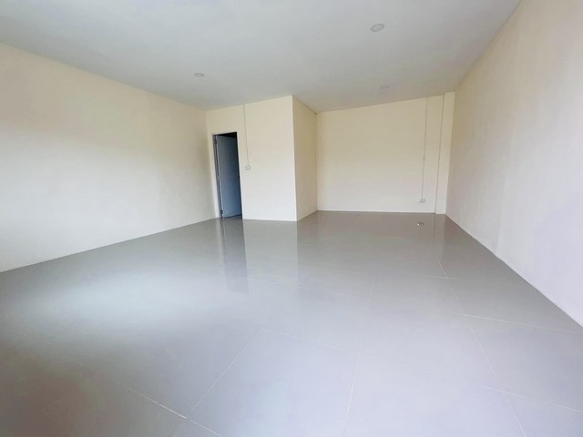 ประกาศฟรี! ซื้อ-ขาย-เช่า คอนโด บ้าน ทาวน์โฮม ที่ดิน และพื้นที่เชิงพาณิชย์ทั่วประเทศไทย ทุกทำเล ทุกงบประมาณ ไม่มีค่าใช้จ่าย ลงง่าย ขายไว เข้าถึงผู้ซื้อโดยตรง 5 503858pic4.jpg