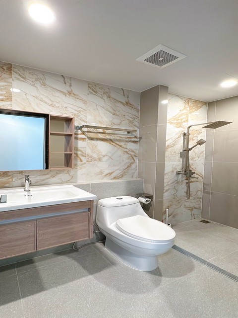 ประกาศฟรี! ซื้อ-ขาย-เช่า คอนโด บ้าน ทาวน์โฮม ที่ดิน และพื้นที่เชิงพาณิชย์ทั่วประเทศไทย ทุกทำเล ทุกงบประมาณ ไม่มีค่าใช้จ่าย ลงง่าย ขายไว เข้าถึงผู้ซื้อโดยตรง 5 503864pic4.jpg