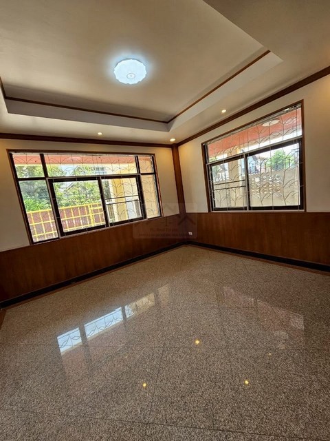 ประกาศฟรี! ซื้อ-ขาย-เช่า คอนโด บ้าน ทาวน์โฮม ที่ดิน และพื้นที่เชิงพาณิชย์ทั่วประเทศไทย ทุกทำเล ทุกงบประมาณ ไม่มีค่าใช้จ่าย ลงง่าย ขายไว เข้าถึงผู้ซื้อโดยตรง 4 492436pic3.jpg