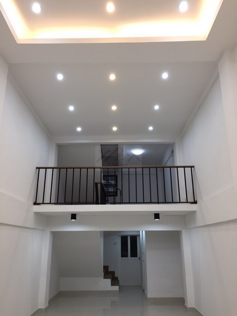 ประกาศฟรี! ซื้อ-ขาย-เช่า คอนโด บ้าน ทาวน์โฮม ที่ดิน และพื้นที่เชิงพาณิชย์ทั่วประเทศไทย ทุกทำเล ทุกงบประมาณ ไม่มีค่าใช้จ่าย ลงง่าย ขายไว เข้าถึงผู้ซื้อโดยตรง 3 488867pic2.jpg