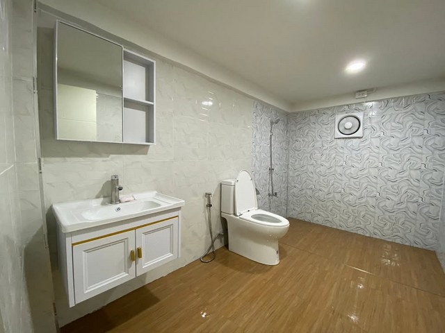 ประกาศฟรี! ซื้อ-ขาย-เช่า คอนโด บ้าน ทาวน์โฮม ที่ดิน และพื้นที่เชิงพาณิชย์ทั่วประเทศไทย ทุกทำเล ทุกงบประมาณ ไม่มีค่าใช้จ่าย ลงง่าย ขายไว เข้าถึงผู้ซื้อโดยตรง 4 503899pic3.jpg