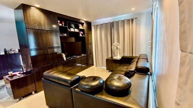 ประกาศฟรี! ซื้อ-ขาย-เช่า คอนโด บ้าน ทาวน์โฮม ที่ดิน และพื้นที่เชิงพาณิชย์ทั่วประเทศไทย ทุกทำเล ทุกงบประมาณ ไม่มีค่าใช้จ่าย ลงง่าย ขายไว เข้าถึงผู้ซื้อโดยตรง 3 291681pic2.jpg