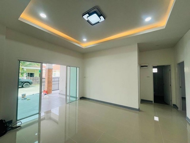 ประกาศฟรี! ซื้อ-ขาย-เช่า คอนโด บ้าน ทาวน์โฮม ที่ดิน และพื้นที่เชิงพาณิชย์ทั่วประเทศไทย ทุกทำเล ทุกงบประมาณ ไม่มีค่าใช้จ่าย ลงง่าย ขายไว เข้าถึงผู้ซื้อโดยตรง 5 291677pic4.jpg