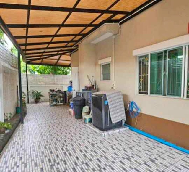 ประกาศฟรี! ซื้อ-ขาย-เช่า คอนโด บ้าน ทาวน์โฮม ที่ดิน และพื้นที่เชิงพาณิชย์ทั่วประเทศไทย ทุกทำเล ทุกงบประมาณ ไม่มีค่าใช้จ่าย ลงง่าย ขายไว เข้าถึงผู้ซื้อโดยตรง 5 231325pic4.jpg