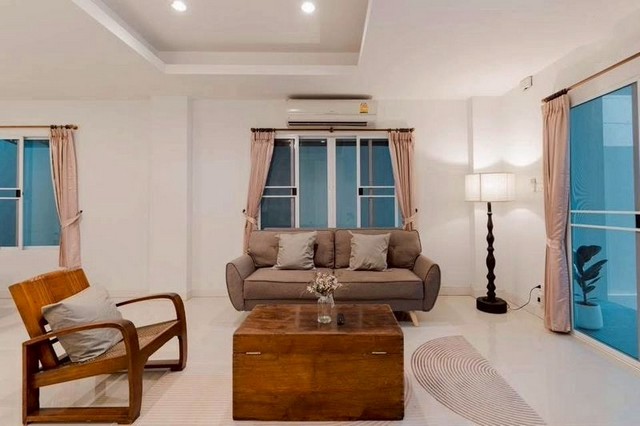 ประกาศฟรี! ซื้อ-ขาย-เช่า คอนโด บ้าน ทาวน์โฮม ที่ดิน และพื้นที่เชิงพาณิชย์ทั่วประเทศไทย ทุกทำเล ทุกงบประมาณ ไม่มีค่าใช้จ่าย ลงง่าย ขายไว เข้าถึงผู้ซื้อโดยตรง 4 231432pic3.jpg