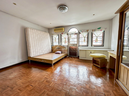 ประกาศฟรี! ซื้อ-ขาย-เช่า คอนโด บ้าน ทาวน์โฮม ที่ดิน และพื้นที่เชิงพาณิชย์ทั่วประเทศไทย ทุกทำเล ทุกงบประมาณ ไม่มีค่าใช้จ่าย ลงง่าย ขายไว เข้าถึงผู้ซื้อโดยตรง 5 231479pic4.jpg