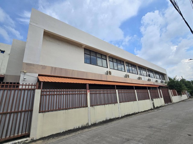 ประกาศฟรี! ซื้อ-ขาย-เช่า คอนโด บ้าน ทาวน์โฮม ที่ดิน และพื้นที่เชิงพาณิชย์ทั่วประเทศไทย ทุกทำเล ทุกงบประมาณ ไม่มีค่าใช้จ่าย ลงง่าย ขายไว เข้าถึงผู้ซื้อโดยตรง 3 503992pic2.jpg