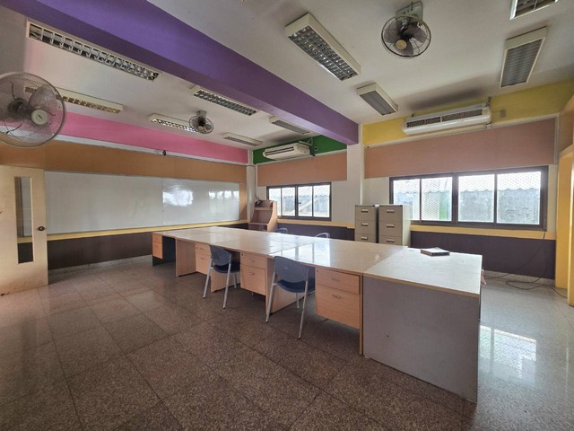 ประกาศฟรี! ซื้อ-ขาย-เช่า คอนโด บ้าน ทาวน์โฮม ที่ดิน และพื้นที่เชิงพาณิชย์ทั่วประเทศไทย ทุกทำเล ทุกงบประมาณ ไม่มีค่าใช้จ่าย ลงง่าย ขายไว เข้าถึงผู้ซื้อโดยตรง 5 413004pic4.jpg