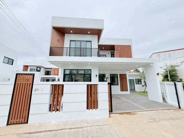 ประกาศฟรี! ซื้อ-ขาย-เช่า คอนโด บ้าน ทาวน์โฮม ที่ดิน และพื้นที่เชิงพาณิชย์ทั่วประเทศไทย ทุกทำเล ทุกงบประมาณ ไม่มีค่าใช้จ่าย ลงง่าย ขายไว เข้าถึงผู้ซื้อโดยตรง 2 231547pic1.jpg