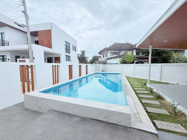 ประกาศฟรี! ซื้อ-ขาย-เช่า คอนโด บ้าน ทาวน์โฮม ที่ดิน และพื้นที่เชิงพาณิชย์ทั่วประเทศไทย ทุกทำเล ทุกงบประมาณ ไม่มีค่าใช้จ่าย ลงง่าย ขายไว เข้าถึงผู้ซื้อโดยตรง 3 231547pic2.jpg