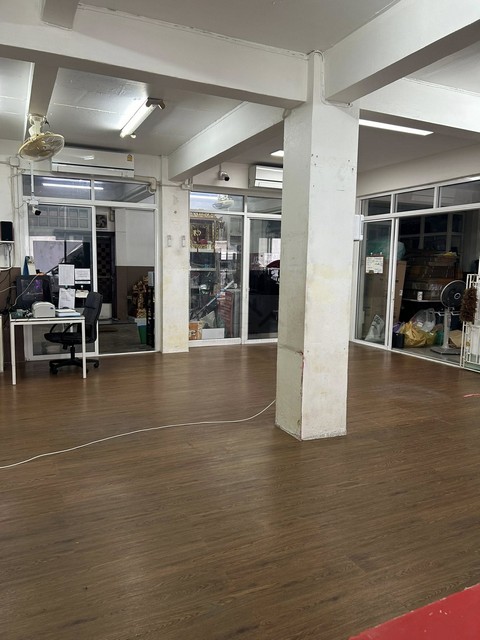 ประกาศฟรี! ซื้อ-ขาย-เช่า คอนโด บ้าน ทาวน์โฮม ที่ดิน และพื้นที่เชิงพาณิชย์ทั่วประเทศไทย ทุกทำเล ทุกงบประมาณ ไม่มีค่าใช้จ่าย ลงง่าย ขายไว เข้าถึงผู้ซื้อโดยตรง 5 503967pic4.jpg