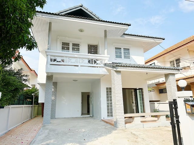 ประกาศฟรี! ซื้อ-ขาย-เช่า คอนโด บ้าน ทาวน์โฮม ที่ดิน และพื้นที่เชิงพาณิชย์ทั่วประเทศไทย ทุกทำเล ทุกงบประมาณ ไม่มีค่าใช้จ่าย ลงง่าย ขายไว เข้าถึงผู้ซื้อโดยตรง 2 21042pic1.jpg