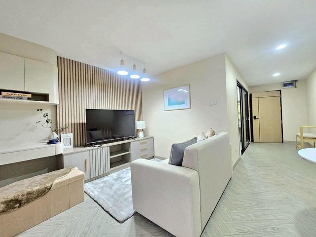 ประกาศฟรี! ซื้อ-ขาย-เช่า คอนโด บ้าน ทาวน์โฮม ที่ดิน และพื้นที่เชิงพาณิชย์ทั่วประเทศไทย ทุกทำเล ทุกงบประมาณ ไม่มีค่าใช้จ่าย ลงง่าย ขายไว เข้าถึงผู้ซื้อโดยตรง 2 231585pic1.jpg