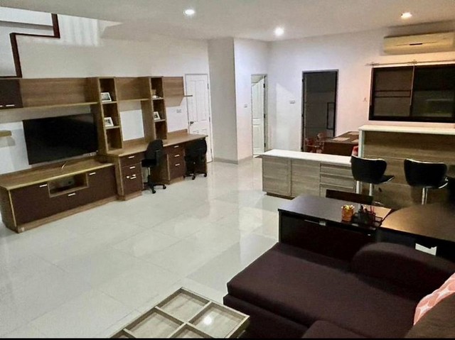 ประกาศฟรี! ซื้อ-ขาย-เช่า คอนโด บ้าน ทาวน์โฮม ที่ดิน และพื้นที่เชิงพาณิชย์ทั่วประเทศไทย ทุกทำเล ทุกงบประมาณ ไม่มีค่าใช้จ่าย ลงง่าย ขายไว เข้าถึงผู้ซื้อโดยตรง 3 306845pic2.jpg