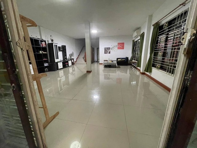 ประกาศฟรี! ซื้อ-ขาย-เช่า คอนโด บ้าน ทาวน์โฮม ที่ดิน และพื้นที่เชิงพาณิชย์ทั่วประเทศไทย ทุกทำเล ทุกงบประมาณ ไม่มีค่าใช้จ่าย ลงง่าย ขายไว เข้าถึงผู้ซื้อโดยตรง 3 231633pic2.jpg