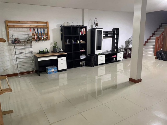 ประกาศฟรี! ซื้อ-ขาย-เช่า คอนโด บ้าน ทาวน์โฮม ที่ดิน และพื้นที่เชิงพาณิชย์ทั่วประเทศไทย ทุกทำเล ทุกงบประมาณ ไม่มีค่าใช้จ่าย ลงง่าย ขายไว เข้าถึงผู้ซื้อโดยตรง 5 231633pic4.jpg