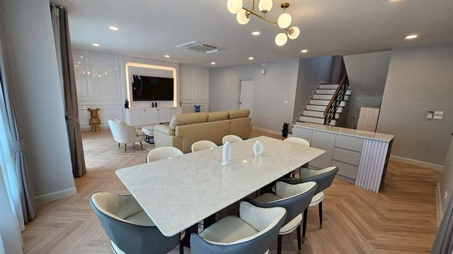 ประกาศฟรี! ซื้อ-ขาย-เช่า คอนโด บ้าน ทาวน์โฮม ที่ดิน และพื้นที่เชิงพาณิชย์ทั่วประเทศไทย ทุกทำเล ทุกงบประมาณ ไม่มีค่าใช้จ่าย ลงง่าย ขายไว เข้าถึงผู้ซื้อโดยตรง 3 291981pic2.jpg