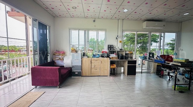 ประกาศฟรี! ซื้อ-ขาย-เช่า คอนโด บ้าน ทาวน์โฮม ที่ดิน และพื้นที่เชิงพาณิชย์ทั่วประเทศไทย ทุกทำเล ทุกงบประมาณ ไม่มีค่าใช้จ่าย ลงง่าย ขายไว เข้าถึงผู้ซื้อโดยตรง 3 231621pic2.jpg