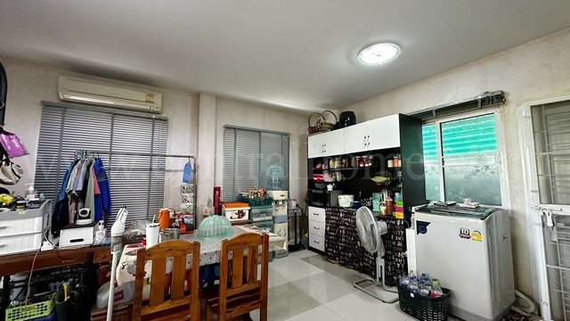 ประกาศฟรี! ซื้อ-ขาย-เช่า คอนโด บ้าน ทาวน์โฮม ที่ดิน และพื้นที่เชิงพาณิชย์ทั่วประเทศไทย ทุกทำเล ทุกงบประมาณ ไม่มีค่าใช้จ่าย ลงง่าย ขายไว เข้าถึงผู้ซื้อโดยตรง 5 227285pic4.jpg