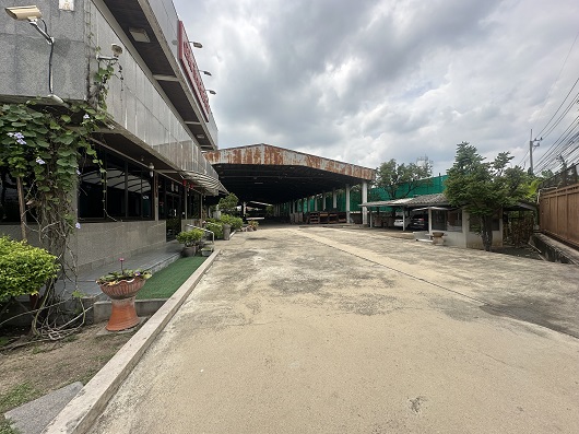 ประกาศฟรี! ซื้อ-ขาย-เช่า คอนโด บ้าน ทาวน์โฮม ที่ดิน และพื้นที่เชิงพาณิชย์ทั่วประเทศไทย ทุกทำเล ทุกงบประมาณ ไม่มีค่าใช้จ่าย ลงง่าย ขายไว เข้าถึงผู้ซื้อโดยตรง 4 179021pic4.jpg