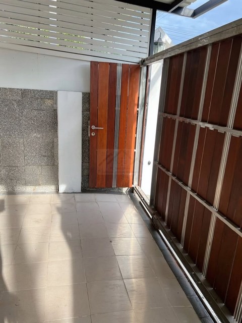 ประกาศฟรี! ซื้อ-ขาย-เช่า คอนโด บ้าน ทาวน์โฮม ที่ดิน และพื้นที่เชิงพาณิชย์ทั่วประเทศไทย ทุกทำเล ทุกงบประมาณ ไม่มีค่าใช้จ่าย ลงง่าย ขายไว เข้าถึงผู้ซื้อโดยตรง 3 504372pic2.jpg