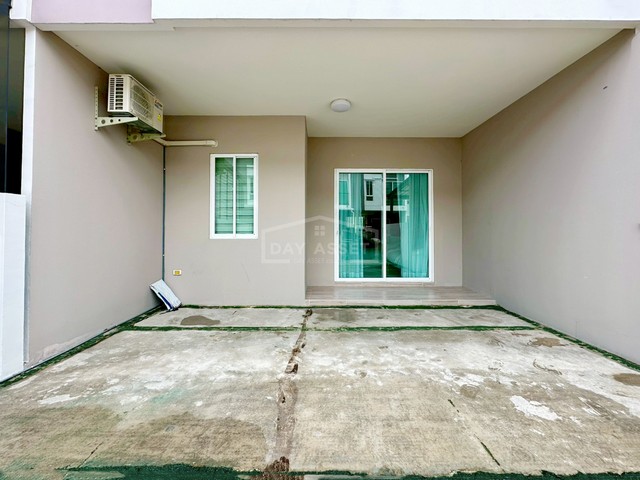 ประกาศฟรี! ซื้อ-ขาย-เช่า คอนโด บ้าน ทาวน์โฮม ที่ดิน และพื้นที่เชิงพาณิชย์ทั่วประเทศไทย ทุกทำเล ทุกงบประมาณ ไม่มีค่าใช้จ่าย ลงง่าย ขายไว เข้าถึงผู้ซื้อโดยตรง 5 307328pic4.jpg